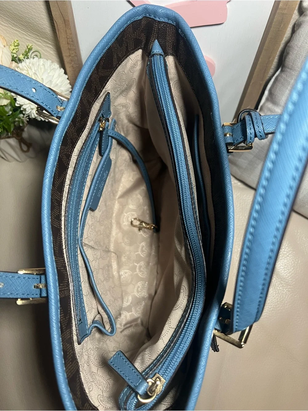 Vintage Michael Kors Jet Set Medium Snap Front Tote